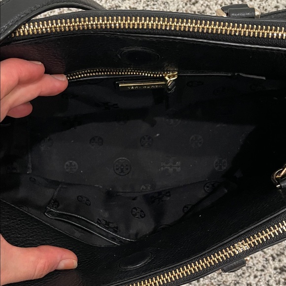 Tory Burch Handbag - Picture 3 of 7